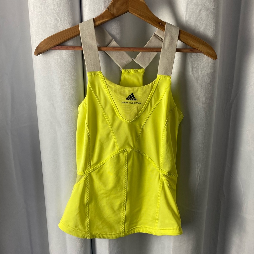 STELLA tennis tank.